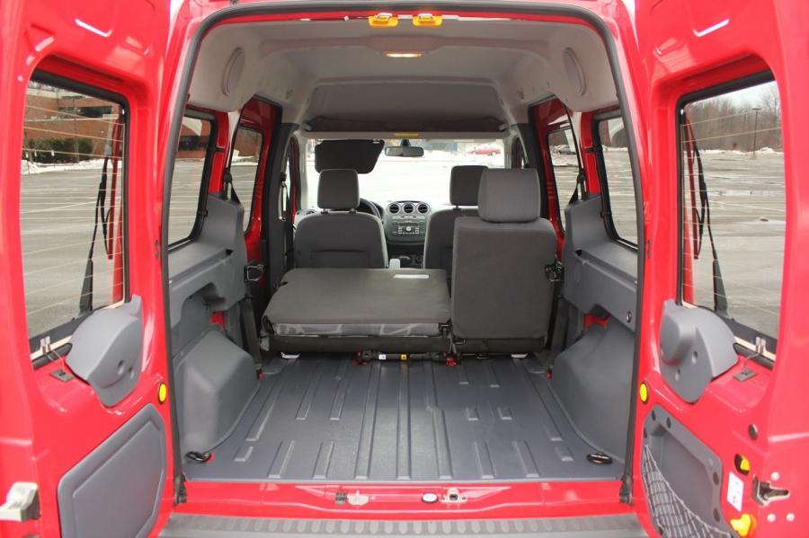  Ford Transit Connect XLT 2011 года  (фото 14 из 66)